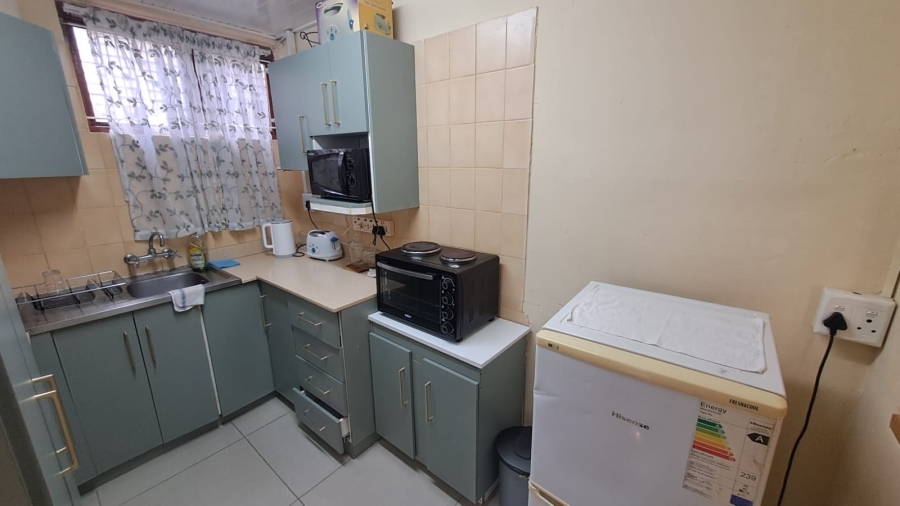 5 Bedroom Property for Sale in Brighton Beach KwaZulu-Natal