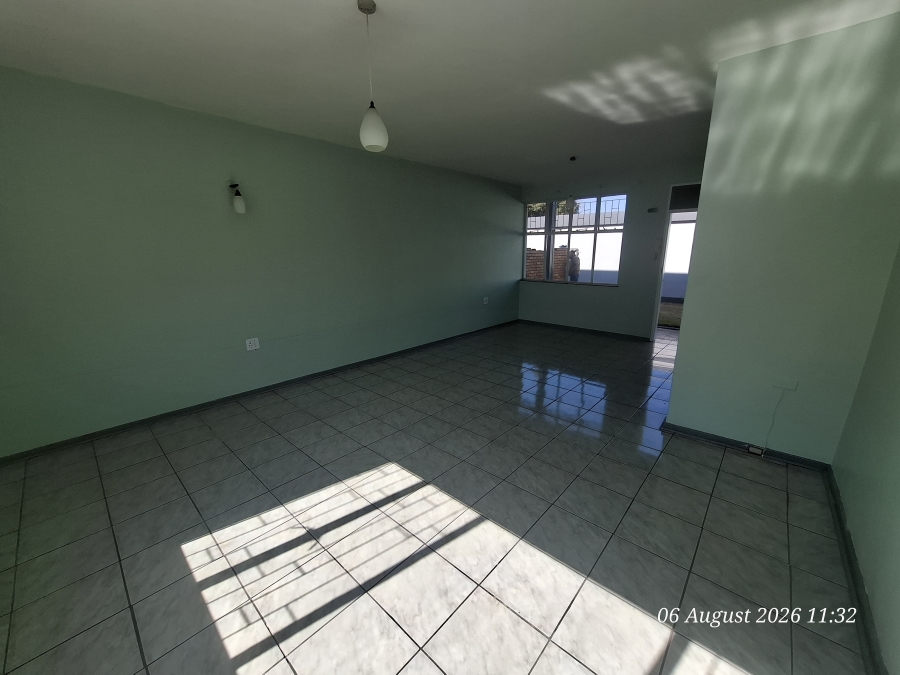 1 Bedroom Property for Sale in Barry Hertzog Park KwaZulu-Natal