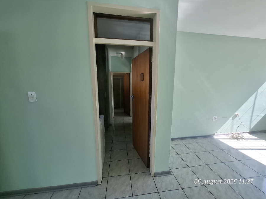 1 Bedroom Property for Sale in Barry Hertzog Park KwaZulu-Natal