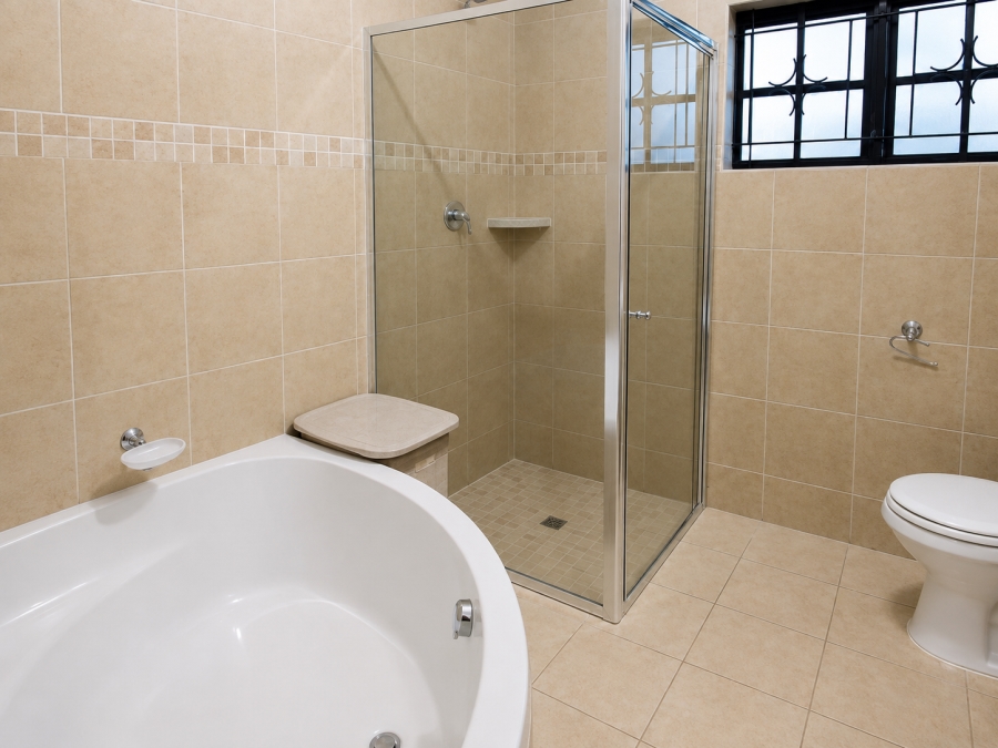 4 Bedroom Property for Sale in Dunveria KwaZulu-Natal