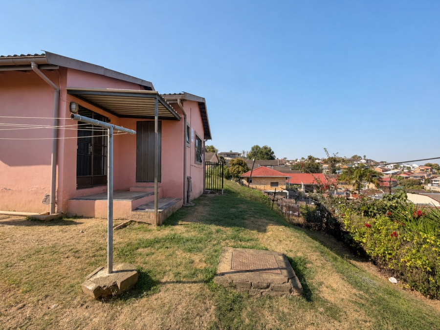 3 Bedroom Property for Sale in Raisethorpe KwaZulu-Natal