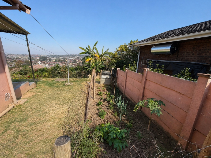 3 Bedroom Property for Sale in Raisethorpe KwaZulu-Natal