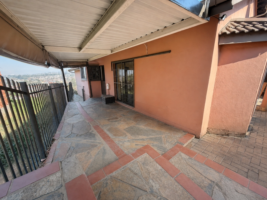 3 Bedroom Property for Sale in Raisethorpe KwaZulu-Natal