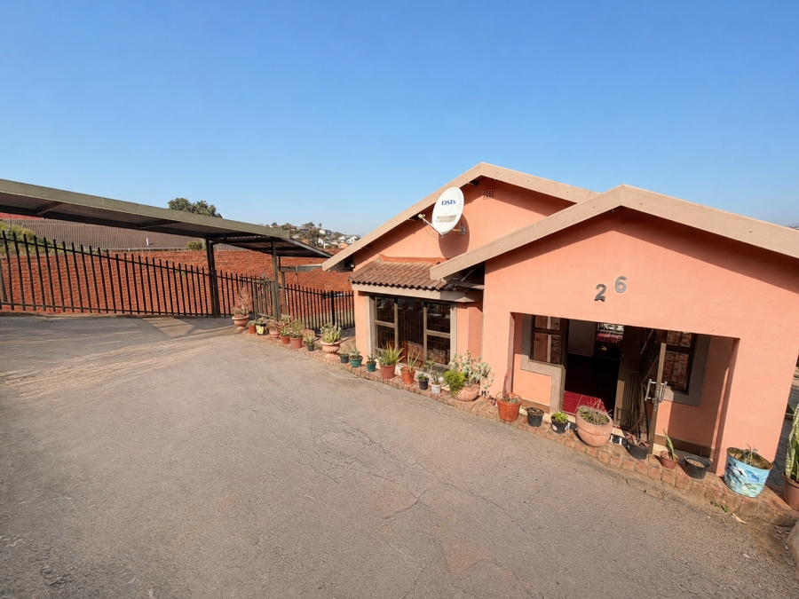 3 Bedroom Property for Sale in Raisethorpe KwaZulu-Natal