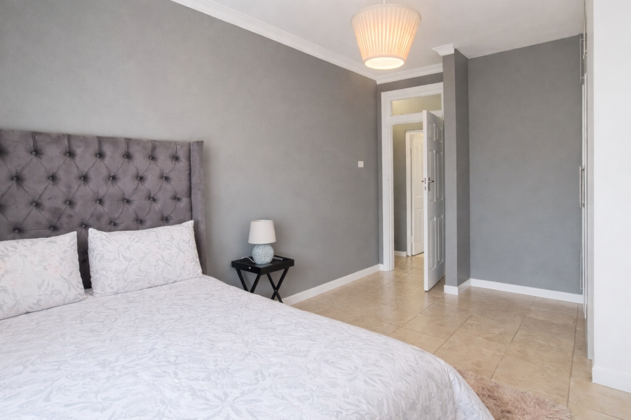 To Let 1 Bedroom Property for Rent in Umbilo KwaZulu-Natal