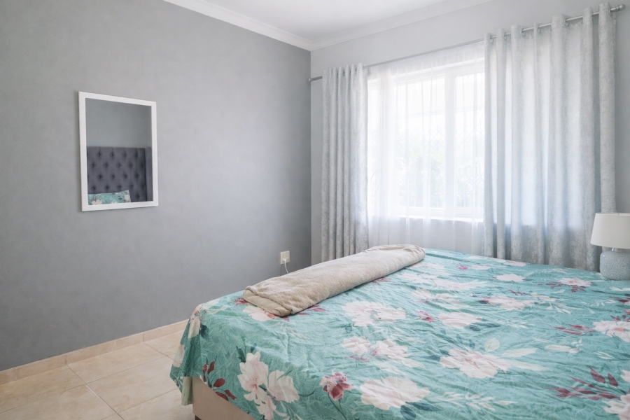 To Let 1 Bedroom Property for Rent in Umbilo KwaZulu-Natal