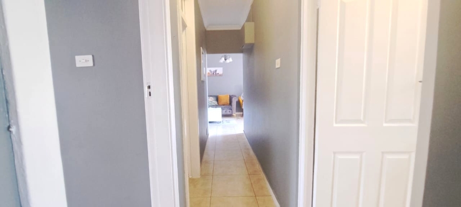 To Let 1 Bedroom Property for Rent in Umbilo KwaZulu-Natal