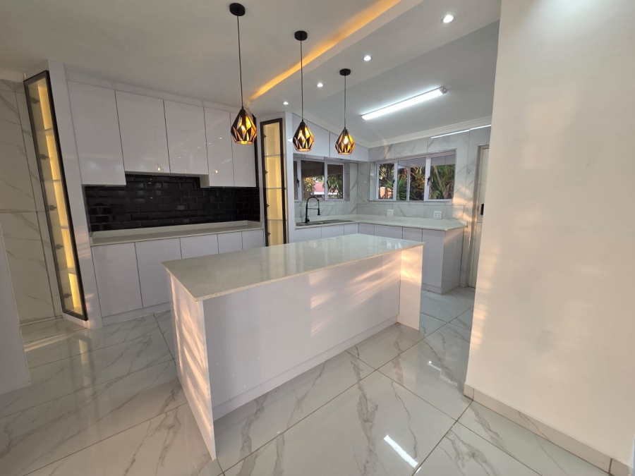 3 Bedroom Property for Sale in Bluff KwaZulu-Natal