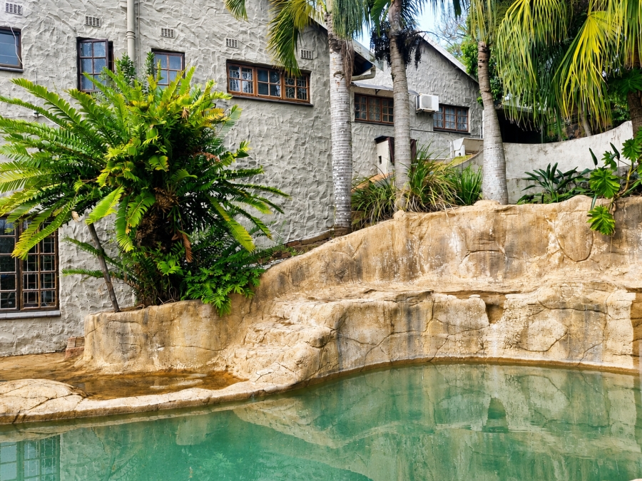 4 Bedroom Property for Sale in Amanzimtoti KwaZulu-Natal