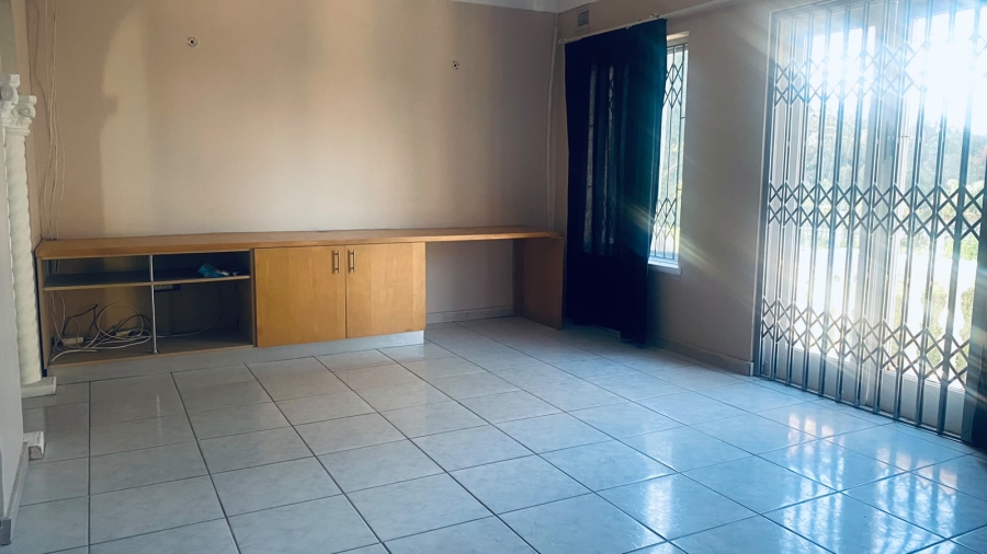 2 Bedroom Property for Sale in Berea West KwaZulu-Natal