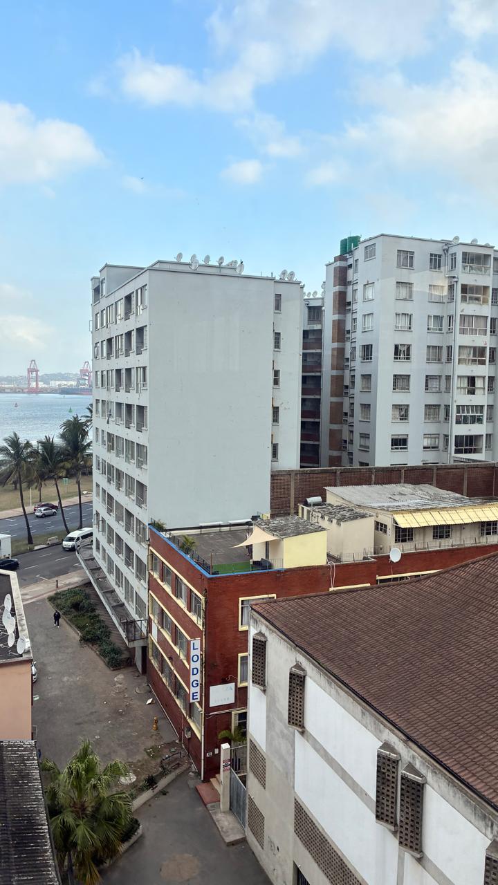 To Let 4 Bedroom Property for Rent in Durban Central KwaZulu-Natal