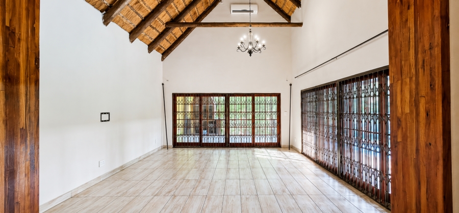 4 Bedroom Property for Sale in Meer En See KwaZulu-Natal