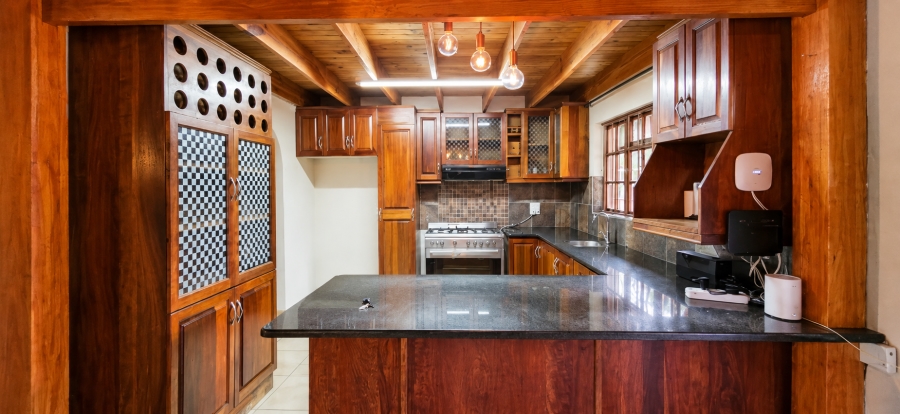 4 Bedroom Property for Sale in Meer En See KwaZulu-Natal