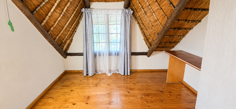 4 Bedroom Property for Sale in Meer En See KwaZulu-Natal