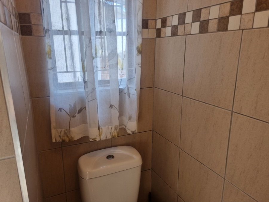 To Let 1 Bedroom Property for Rent in Glen Anil KwaZulu-Natal