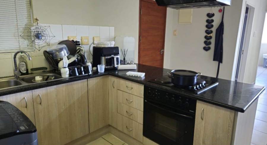 To Let 2 Bedroom Property for Rent in New Town Centre KwaZulu-Natal