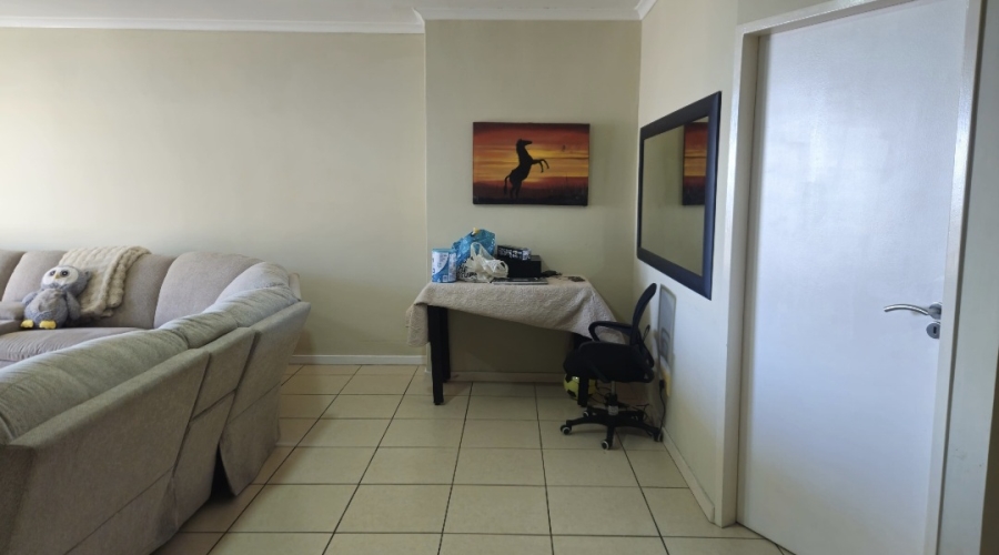 To Let 2 Bedroom Property for Rent in New Town Centre KwaZulu-Natal