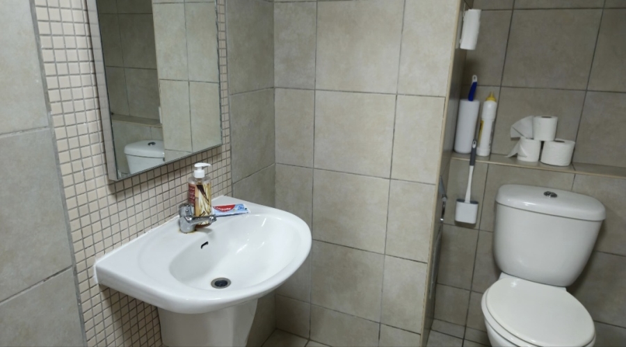 To Let 2 Bedroom Property for Rent in New Town Centre KwaZulu-Natal