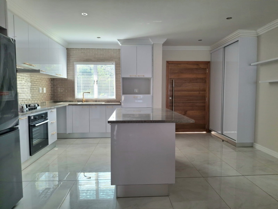 3 Bedroom Property for Sale in La Mercy KwaZulu-Natal