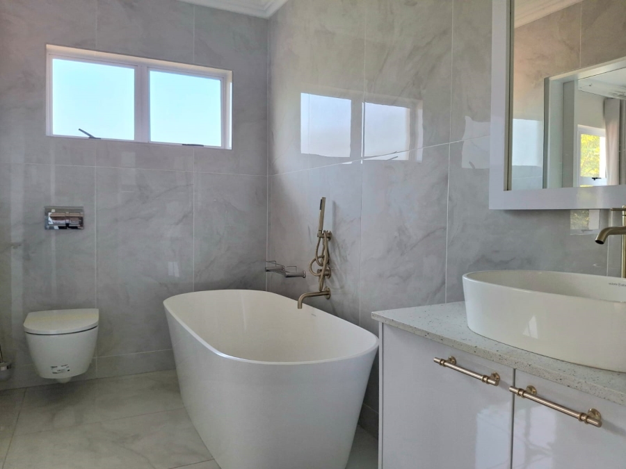 3 Bedroom Property for Sale in La Mercy KwaZulu-Natal