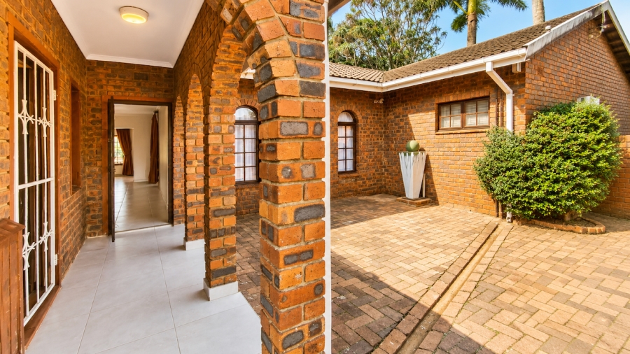 4 Bedroom Property for Sale in Salt Rock KwaZulu-Natal