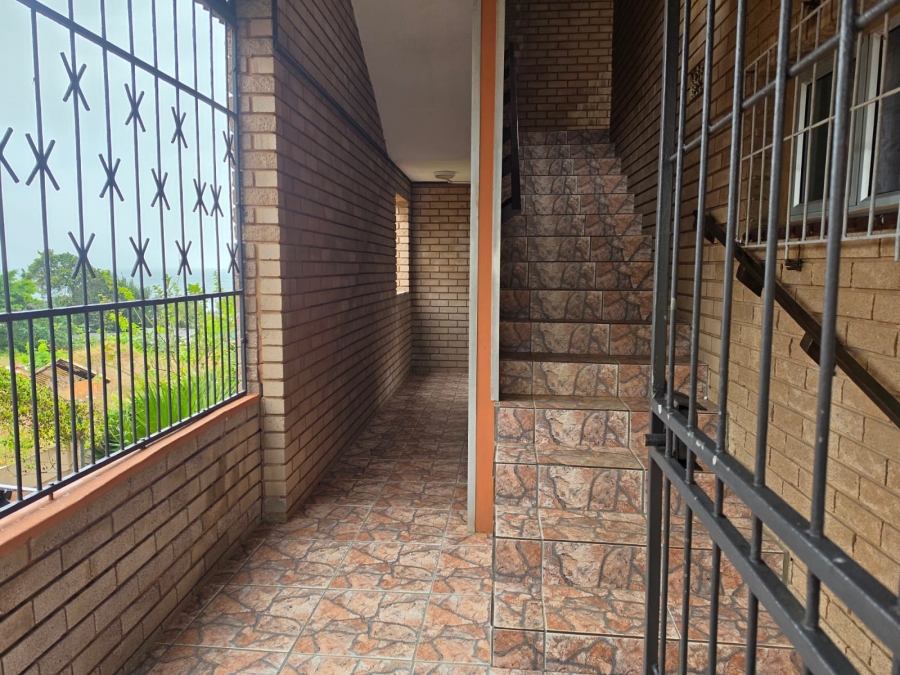2 Bedroom Property for Sale in Umkomaas KwaZulu-Natal