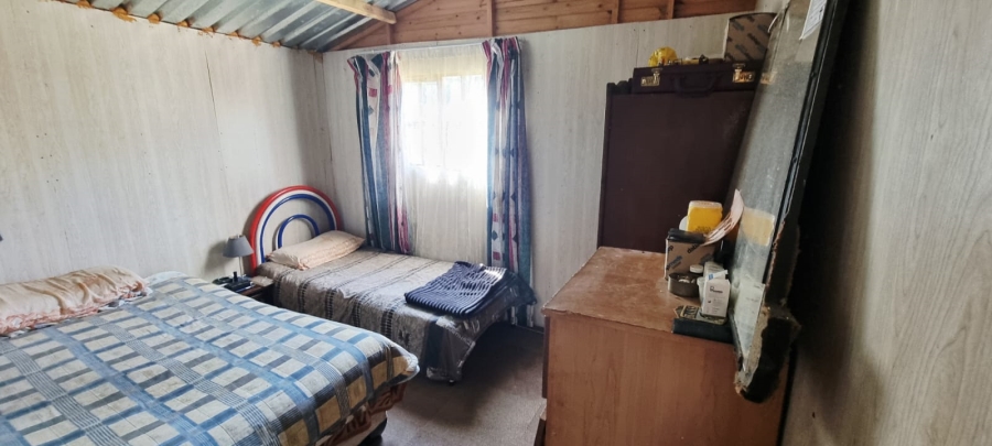 2 Bedroom Property for Sale in Umtentweni KwaZulu-Natal