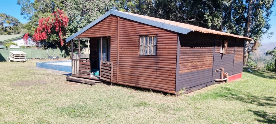2 Bedroom Property for Sale in Umtentweni KwaZulu-Natal