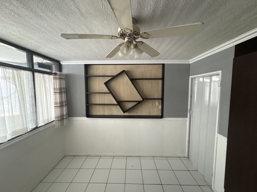 To Let 2 Bedroom Property for Rent in Doonside KwaZulu-Natal
