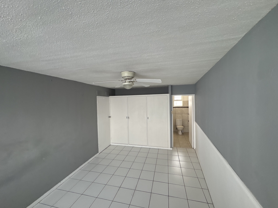 To Let 2 Bedroom Property for Rent in Doonside KwaZulu-Natal