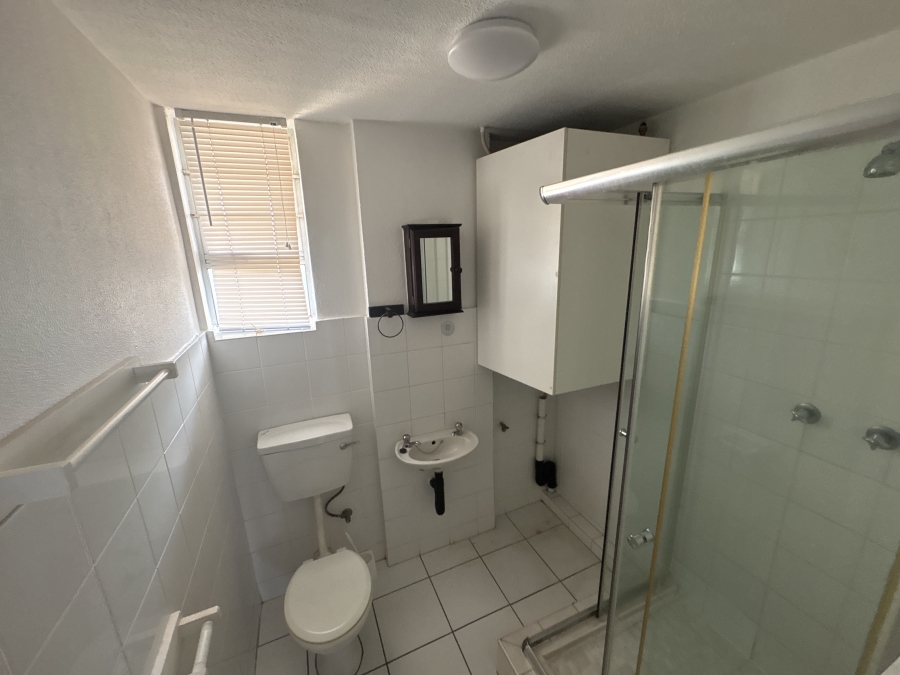To Let 2 Bedroom Property for Rent in Doonside KwaZulu-Natal