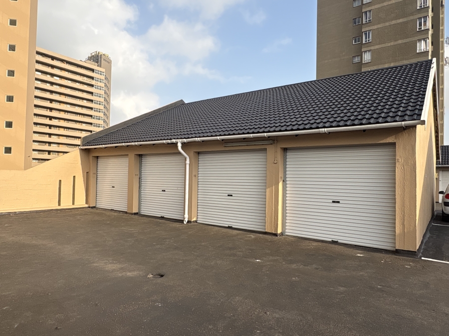 To Let 2 Bedroom Property for Rent in Doonside KwaZulu-Natal