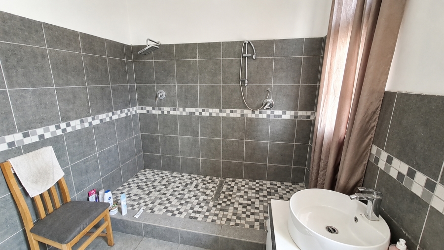 4 Bedroom Property for Sale in Glenwood KwaZulu-Natal