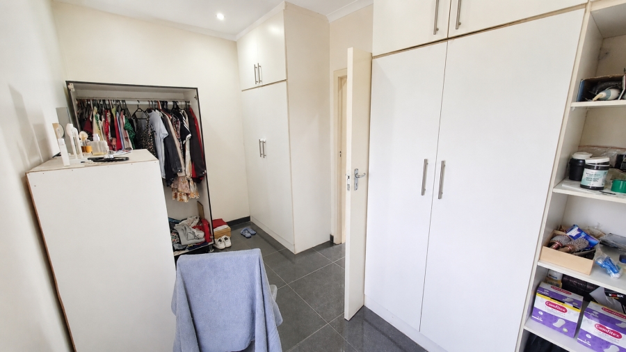 4 Bedroom Property for Sale in Glenwood KwaZulu-Natal