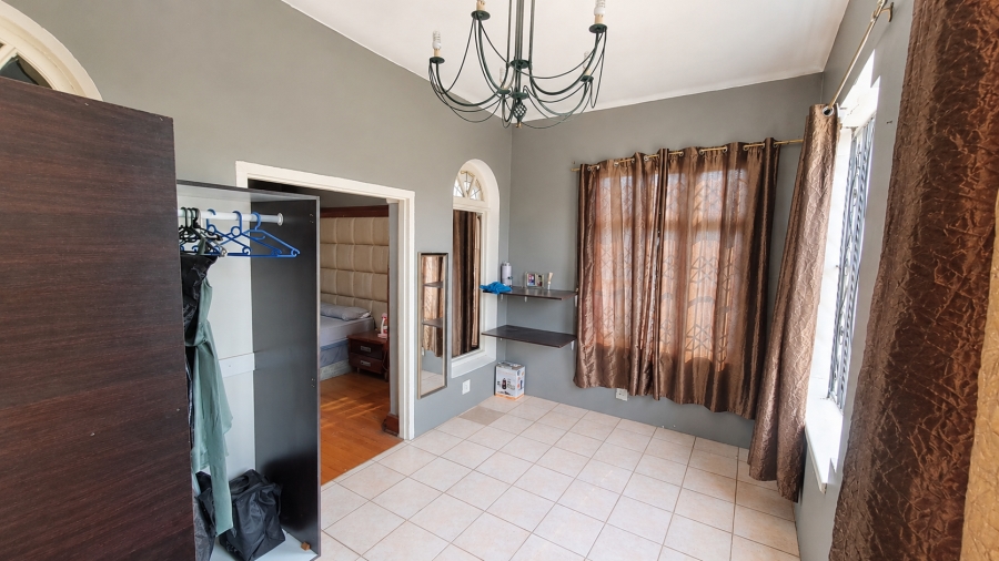 4 Bedroom Property for Sale in Glenwood KwaZulu-Natal