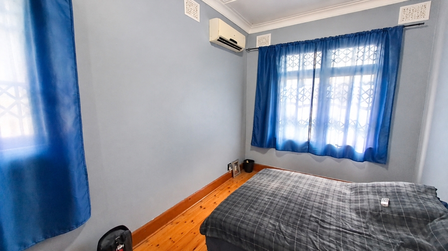 4 Bedroom Property for Sale in Glenwood KwaZulu-Natal