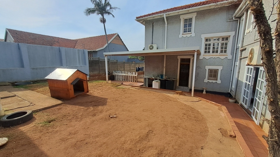 4 Bedroom Property for Sale in Glenwood KwaZulu-Natal