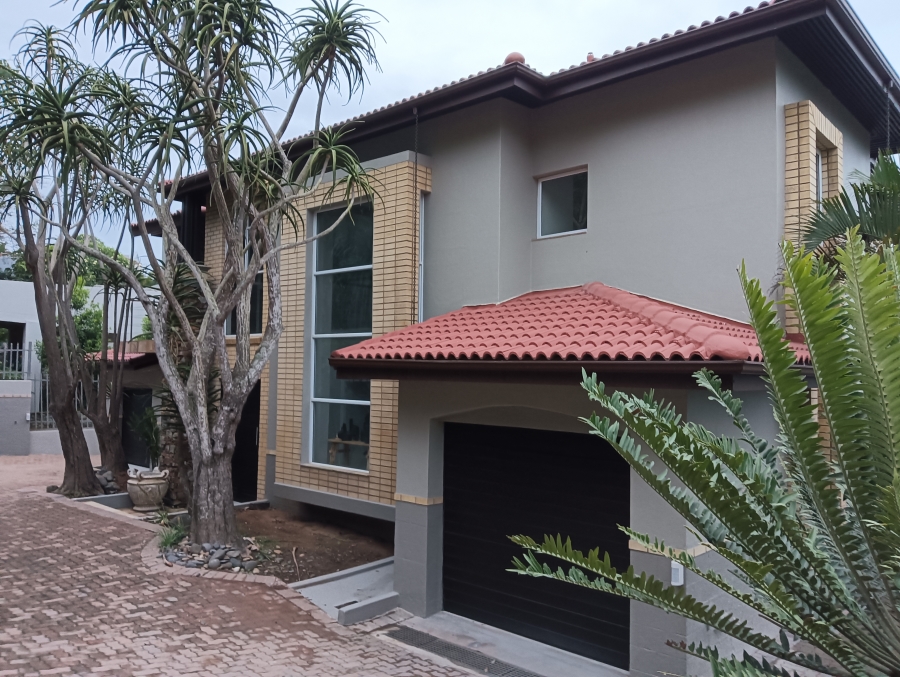 5 Bedroom Property for Sale in Shakas Rock KwaZulu-Natal