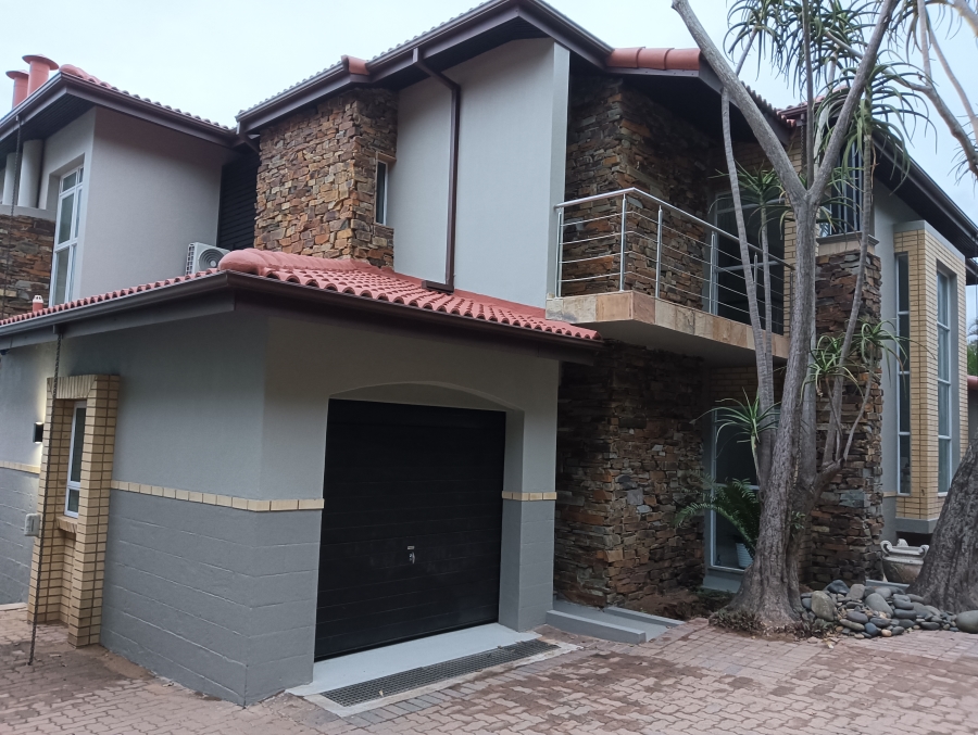 5 Bedroom Property for Sale in Shakas Rock KwaZulu-Natal