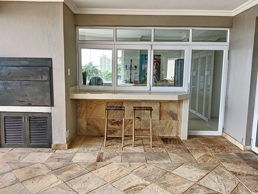 5 Bedroom Property for Sale in Shakas Rock KwaZulu-Natal