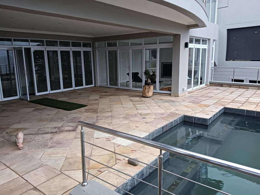 5 Bedroom Property for Sale in Shakas Rock KwaZulu-Natal