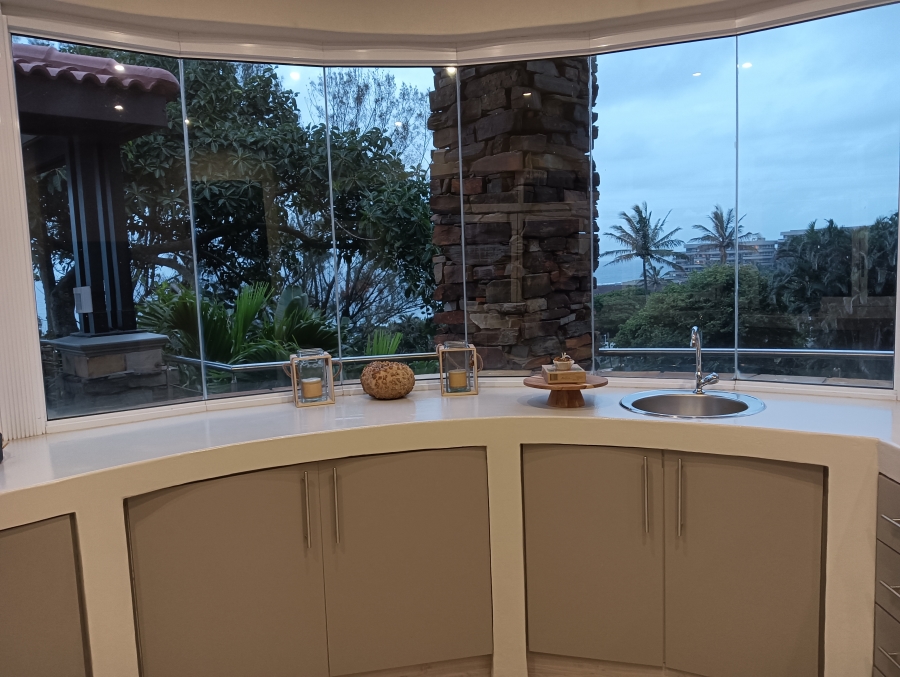 5 Bedroom Property for Sale in Shakas Rock KwaZulu-Natal