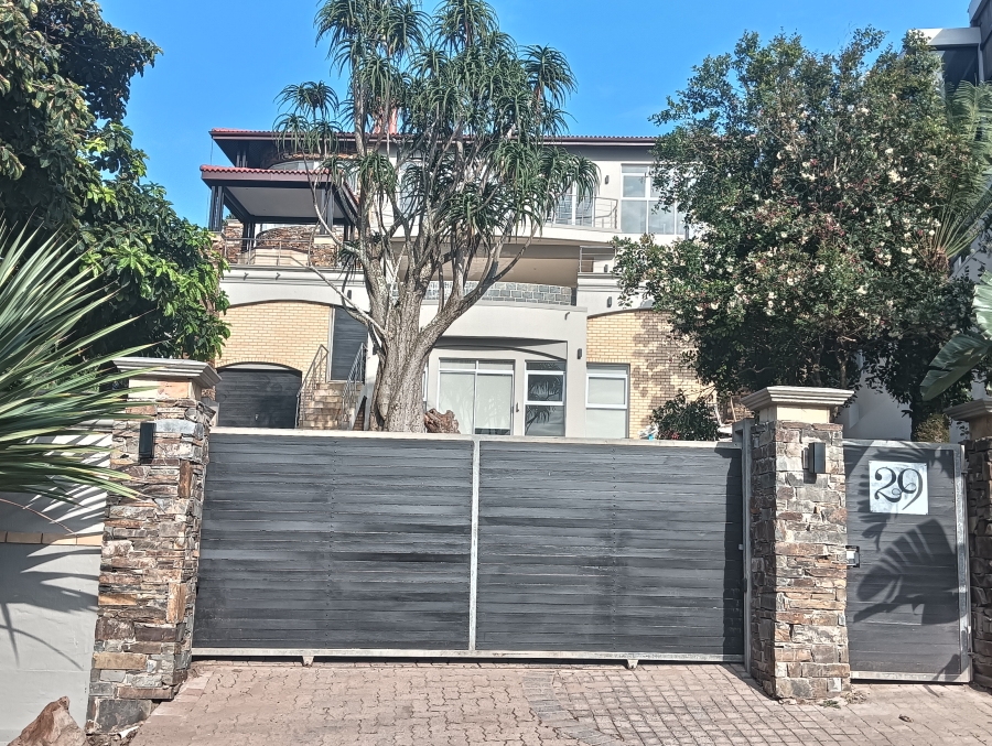 5 Bedroom Property for Sale in Shakas Rock KwaZulu-Natal