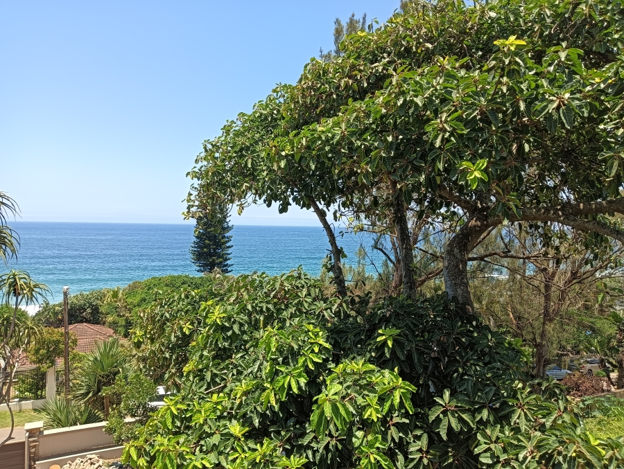 5 Bedroom Property for Sale in Shakas Rock KwaZulu-Natal