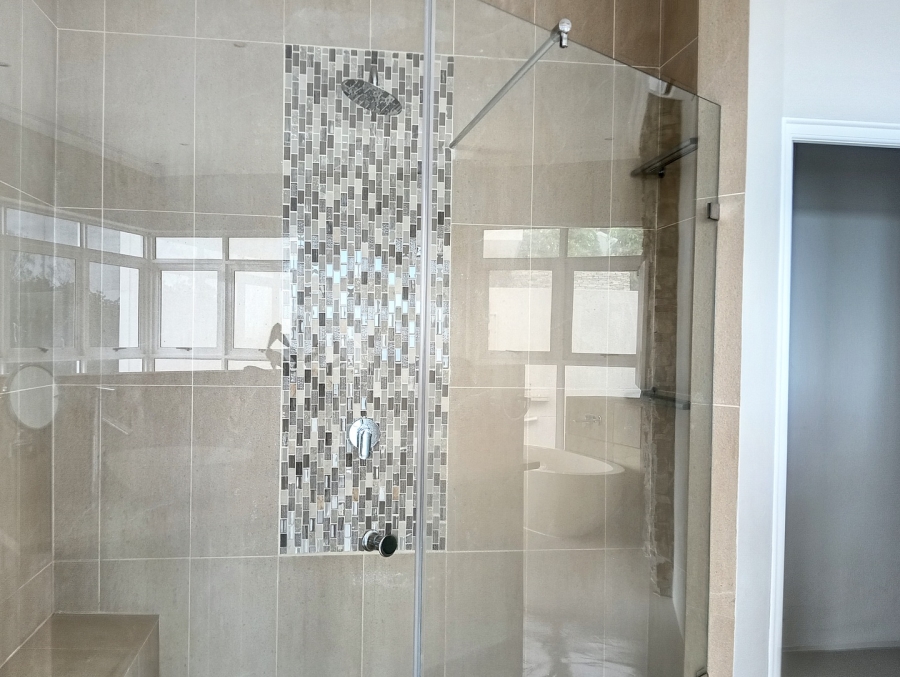 5 Bedroom Property for Sale in Shakas Rock KwaZulu-Natal