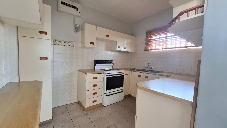 To Let 2 Bedroom Property for Rent in Windermere KwaZulu-Natal