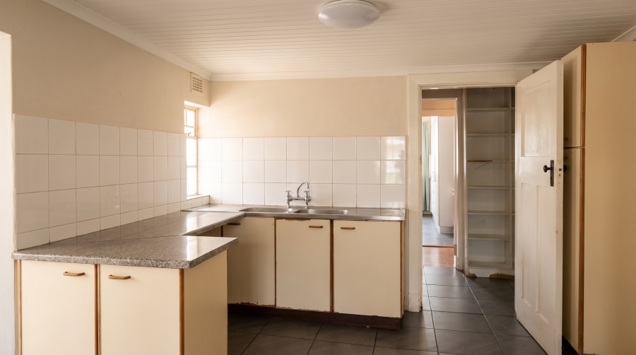 8 Bedroom Property for Sale in Scottsville KwaZulu-Natal