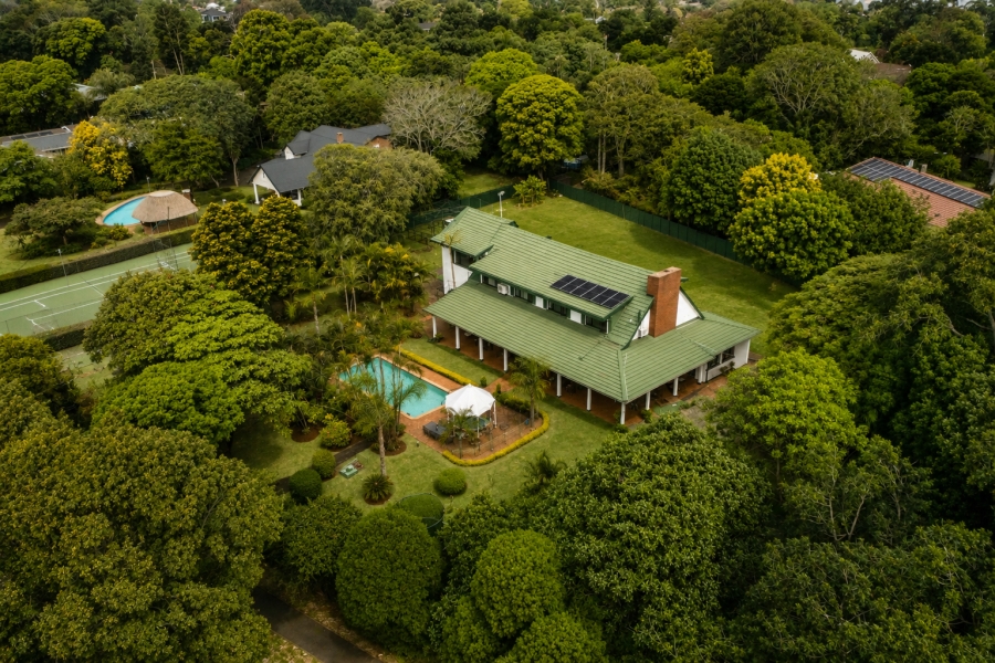 5 Bedroom Property for Sale in Winston Park KwaZulu-Natal