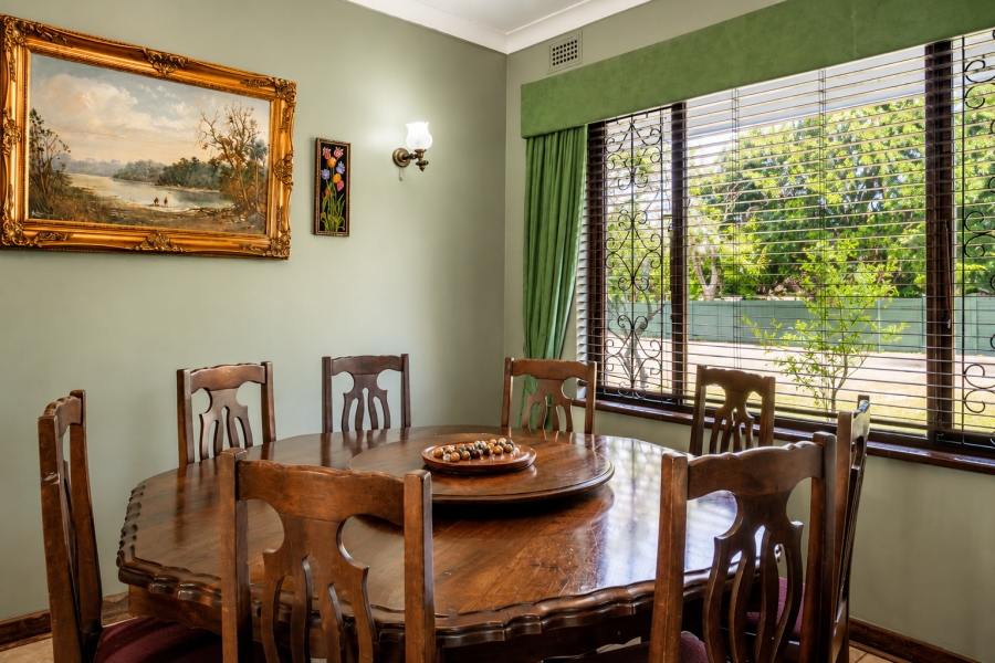 5 Bedroom Property for Sale in Winston Park KwaZulu-Natal