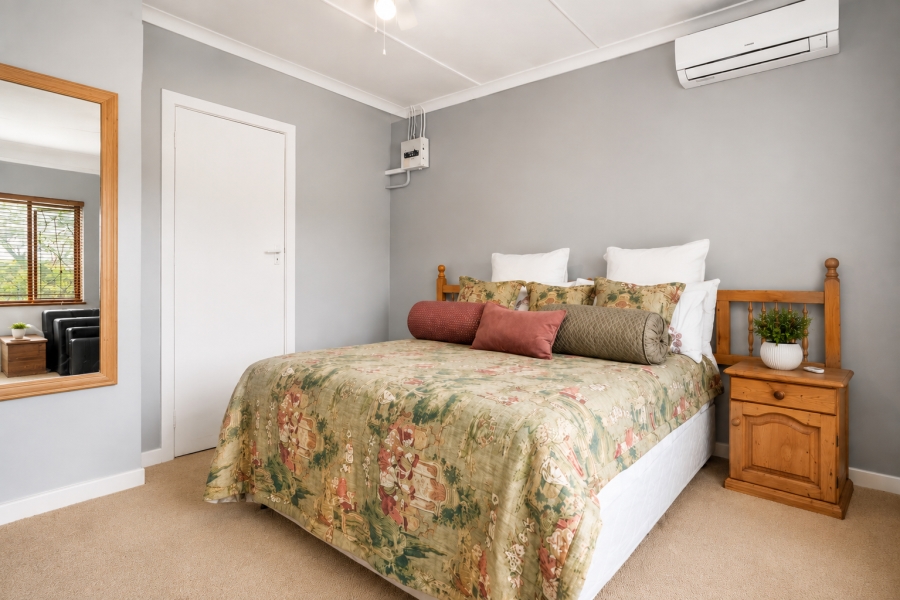 5 Bedroom Property for Sale in Winston Park KwaZulu-Natal